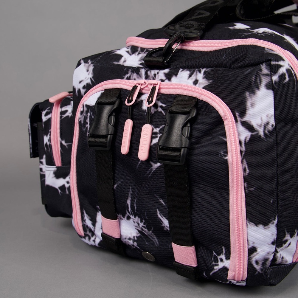 40L ULTIMATE DUFFLE BAG BLACK LIGHTNING KNOCKOUT PINK - Picture 8 of 16